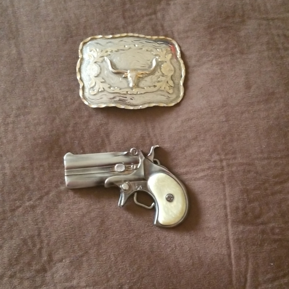Belt buckles